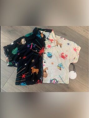 Sunburst Kiss Novelty Zodiac Print Two-Tone Boxy Crop Button Up Shirt Small NWT